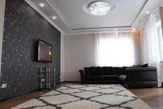 Апартаменты Big apartment 